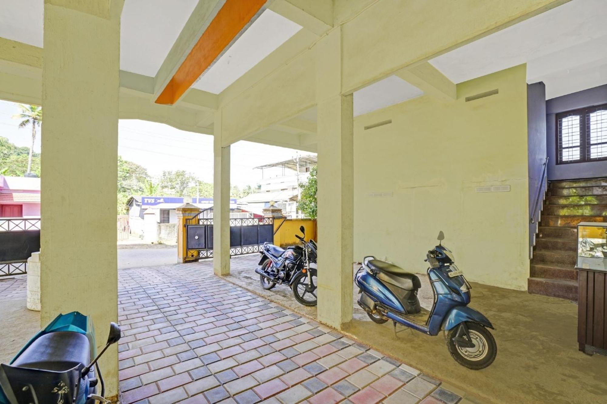 Hotel O Ss Residency Punalur Εξωτερικό φωτογραφία
