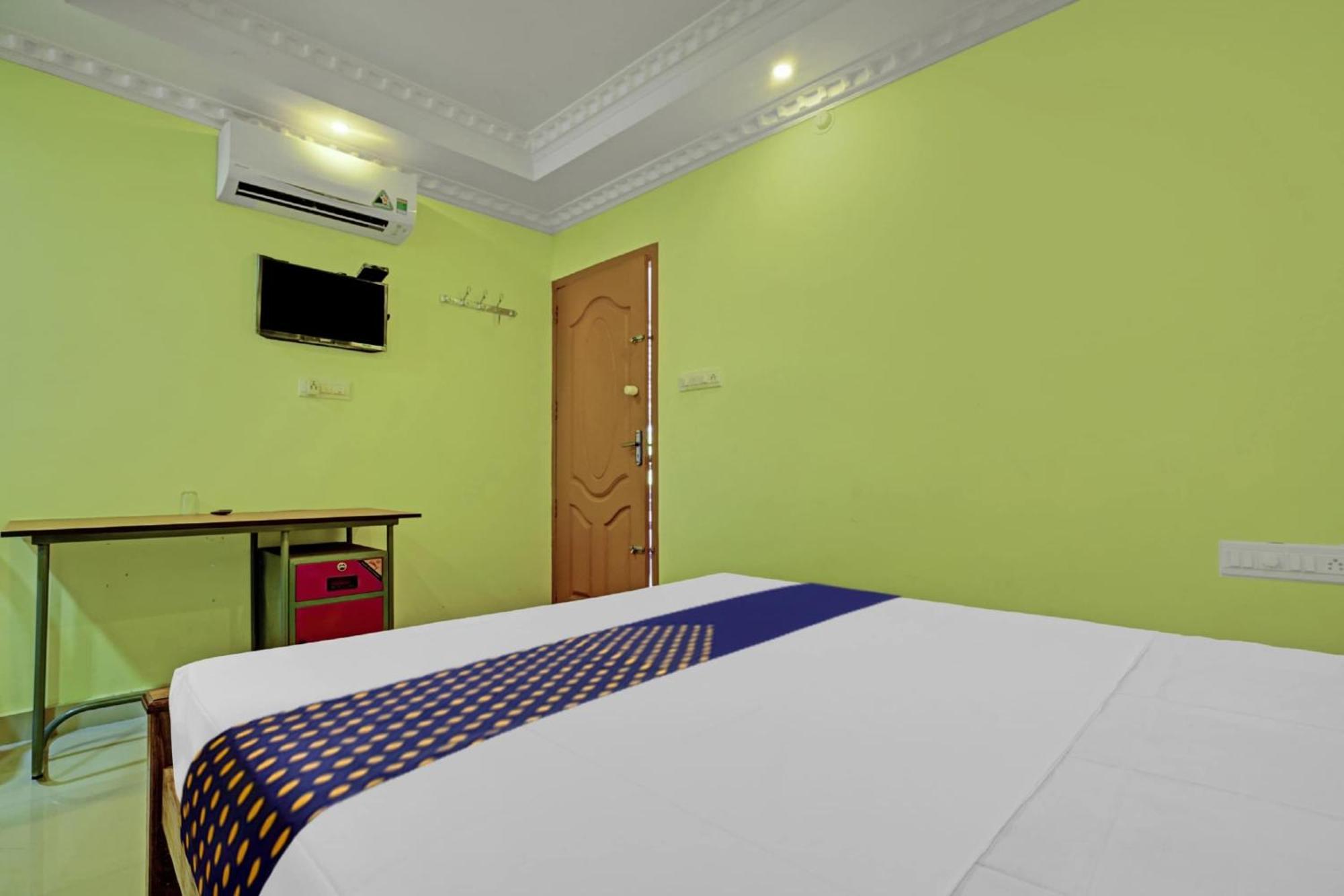 Hotel O Ss Residency Punalur Εξωτερικό φωτογραφία